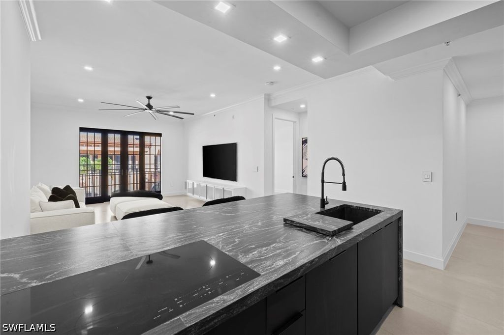 23191 Fashion Dr 8106, Estero