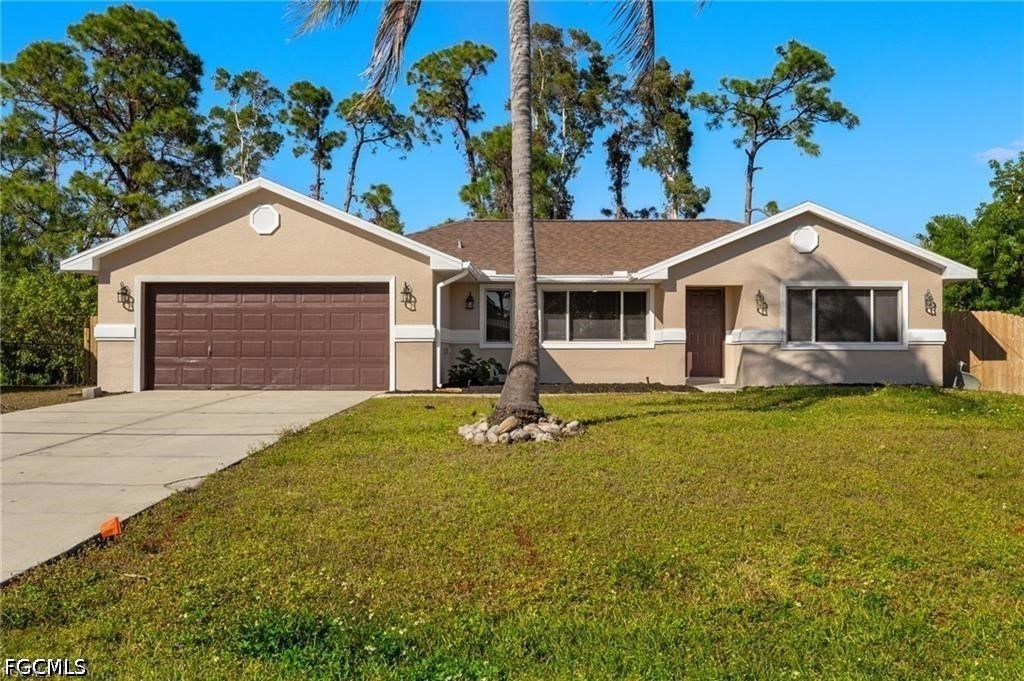 8093 Caloosa Rd, Fort Myers