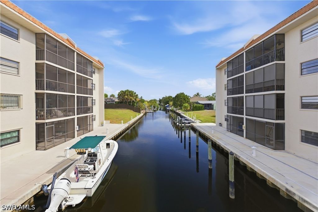 9395 Pennsylvania Ave 6, Bonita Springs