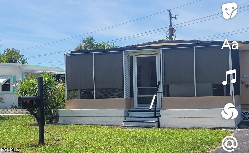 265 Fireball Ln, North Fort Myers