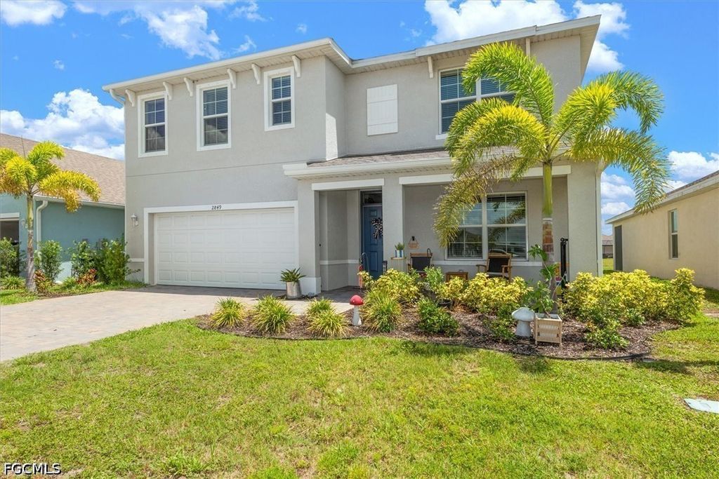 2849 Pillar Coral Ln, NORTH FORT MYERS
