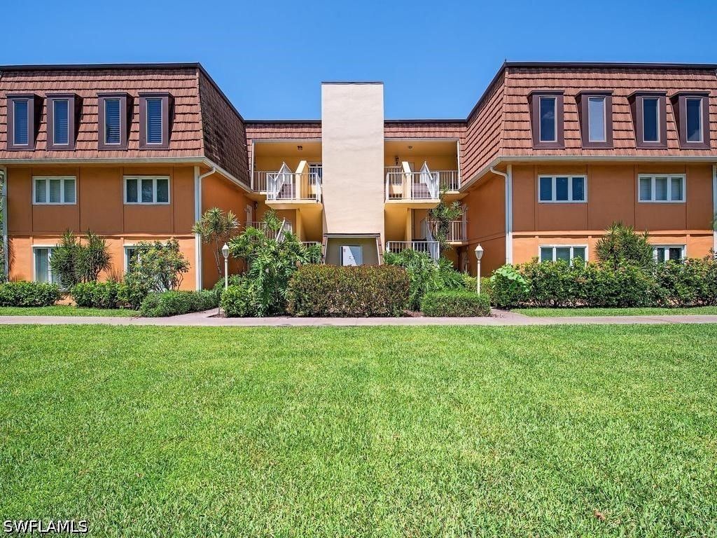 1840 Bald Eagle Dr 405c, NAPLES