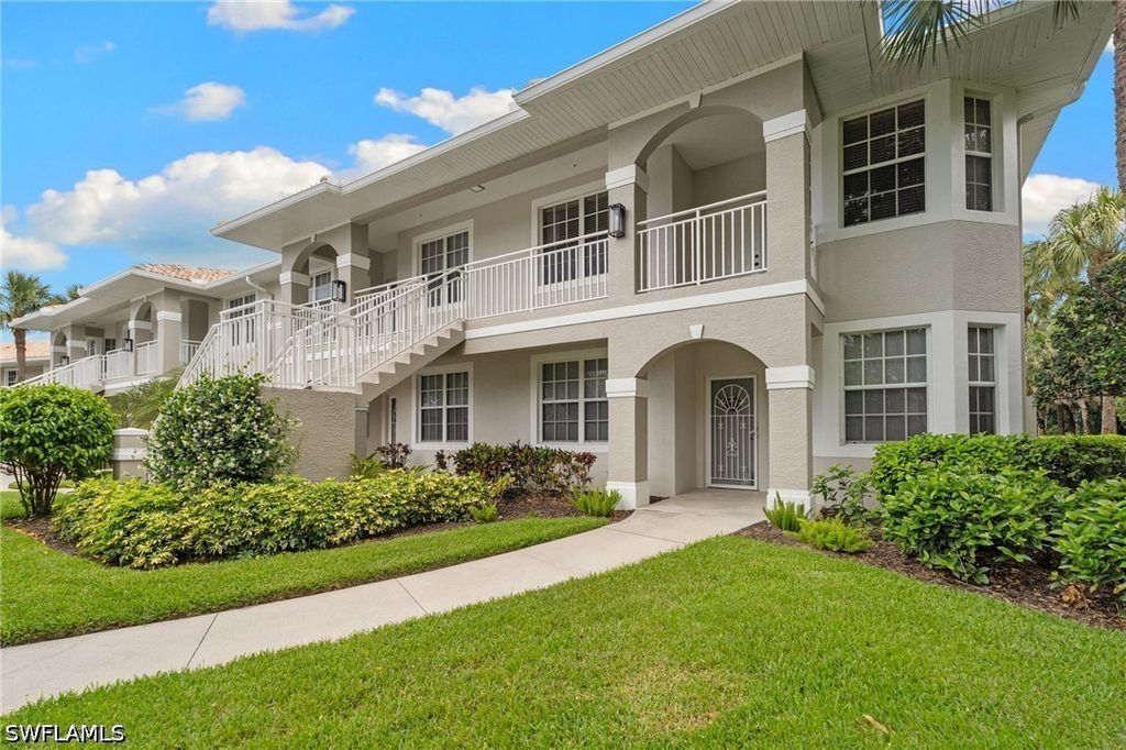 2345 Carrington Ct 204, Naples