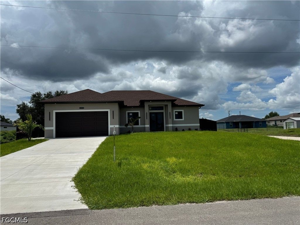 3115 2nd St Sw, Lehigh Acres