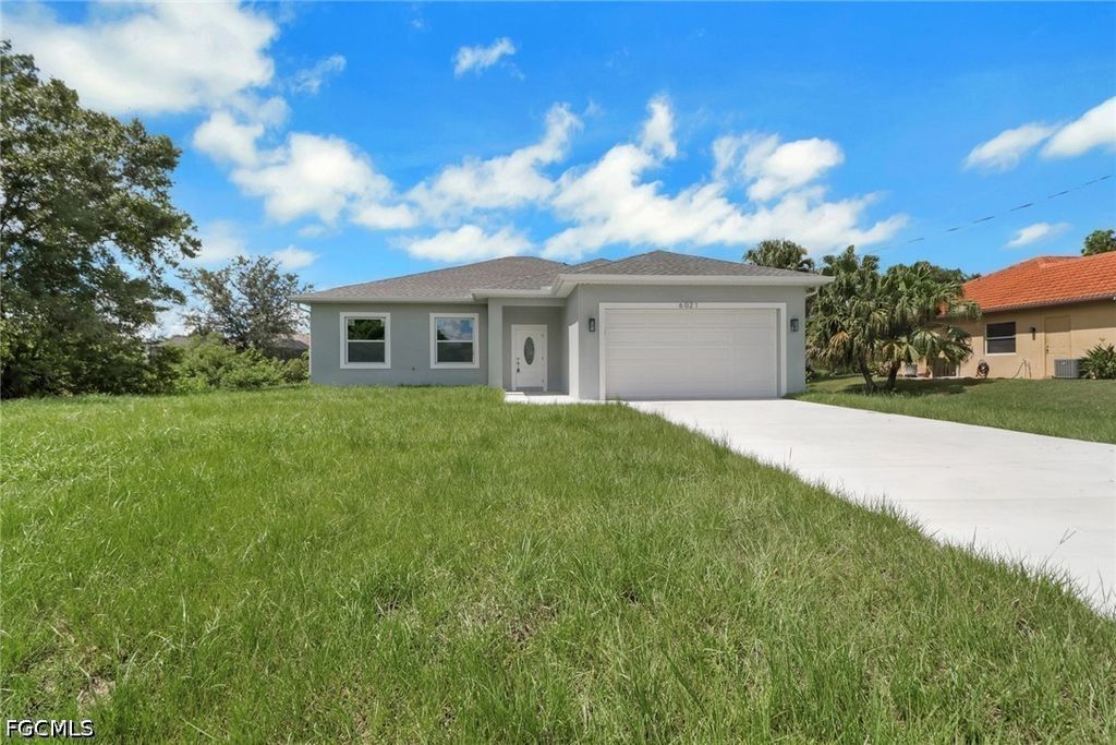 6138 Holt Ct, FORT MYERS