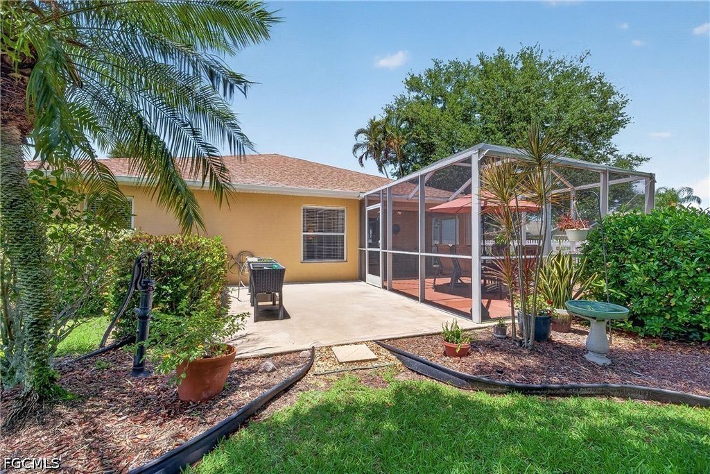 12835 Oakpointe Cir, Fort Myers