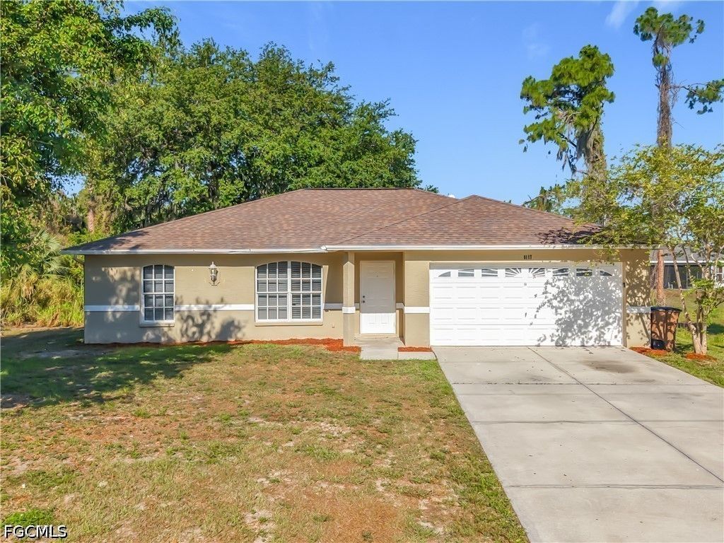 6117 Kramer Ave, Fort Myers