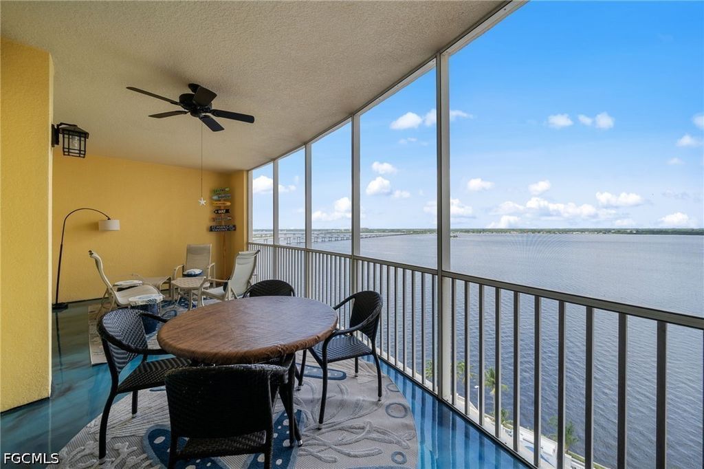 2743 1st St 1404, Fort Myers