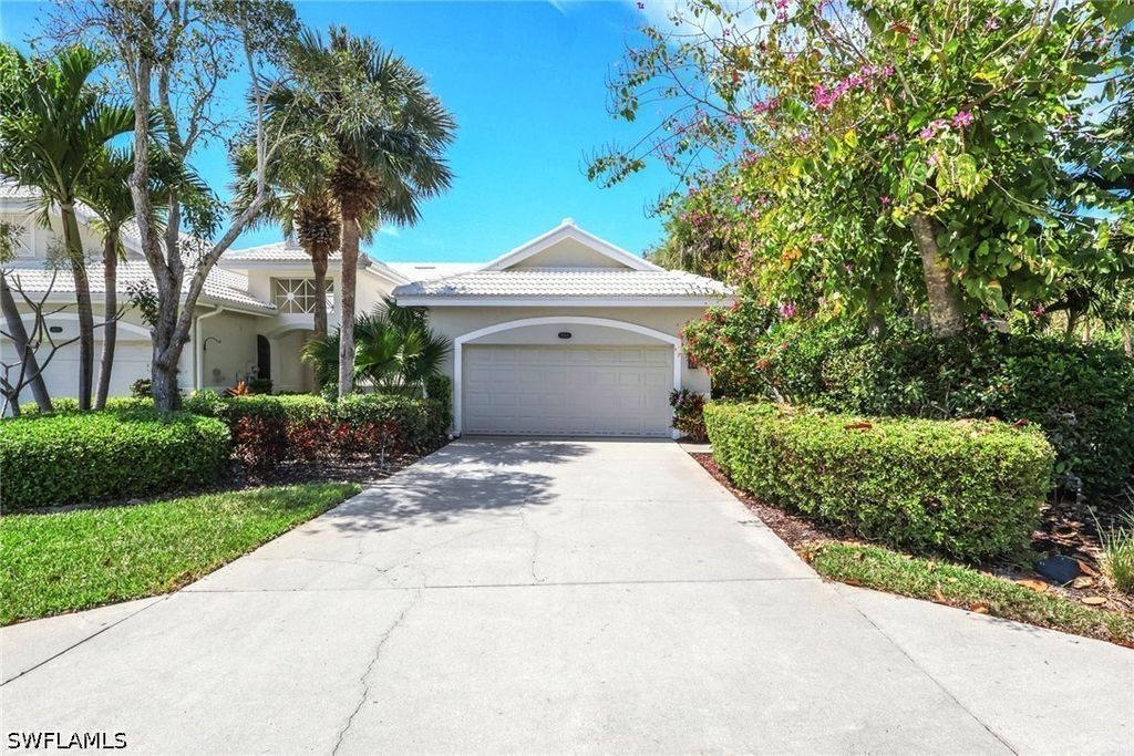 4501 Cardinal Cv Ln, Naples