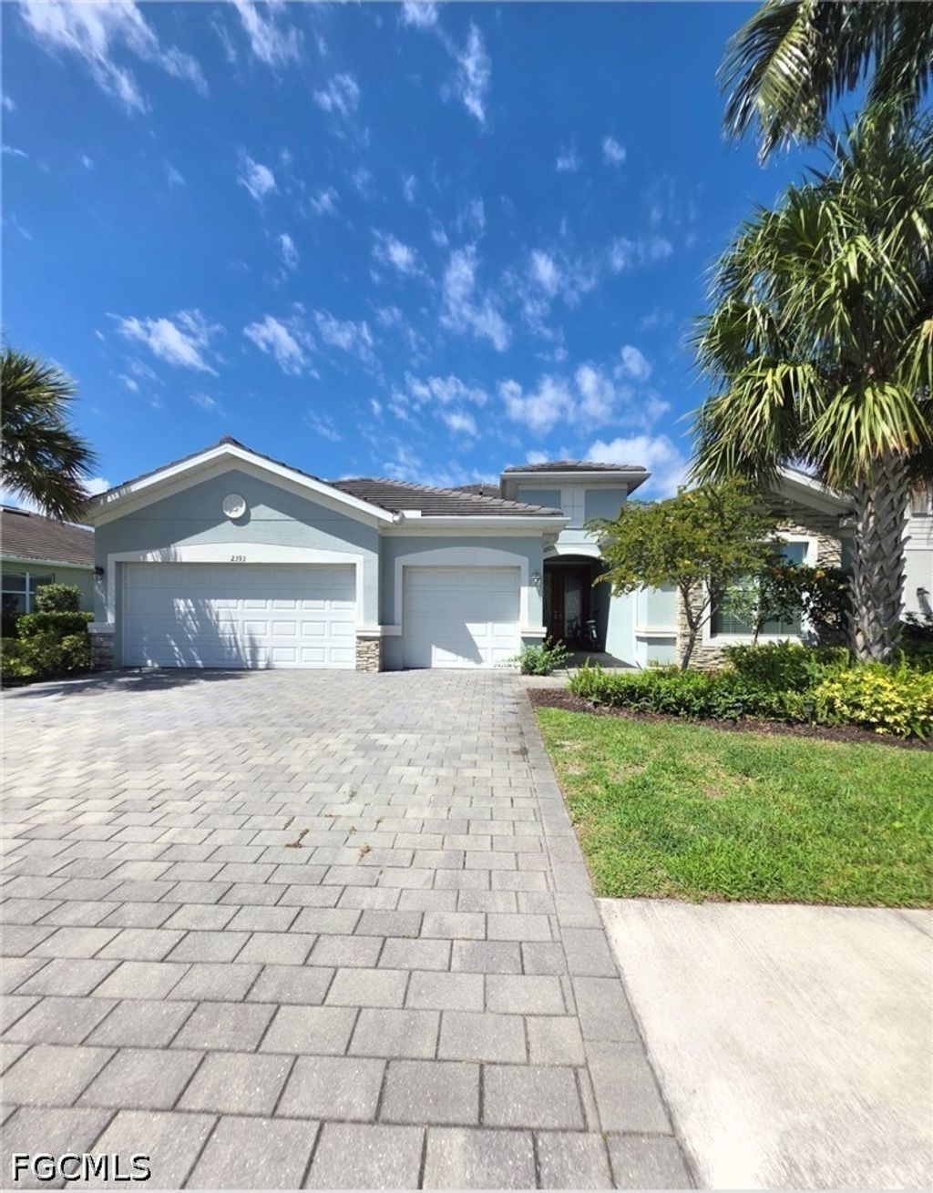 2393 Orchard St, NAPLES