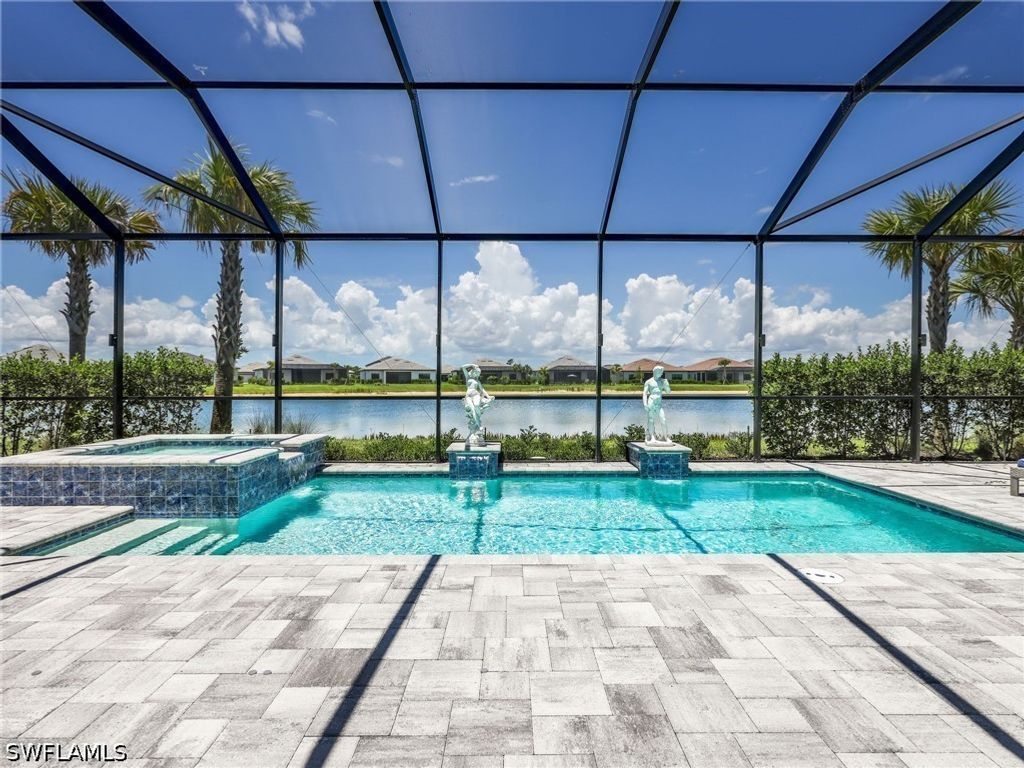 21064 Hallandale Dr, Estero
