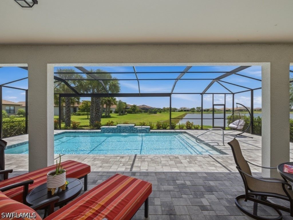4010 E Hampton Cir, Alva