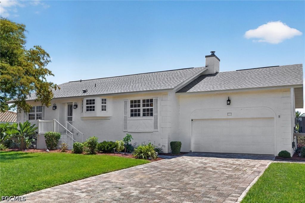 713 Durion Ct, SANIBEL