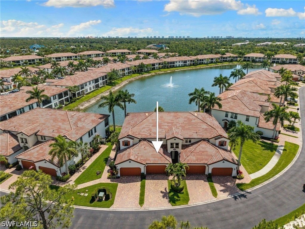 15209 Butler Lake Dr 201, Naples