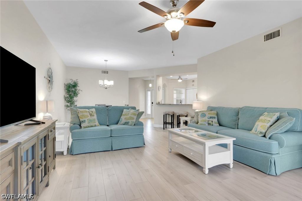 9653 Hemingway Ln 3304, Fort Myers