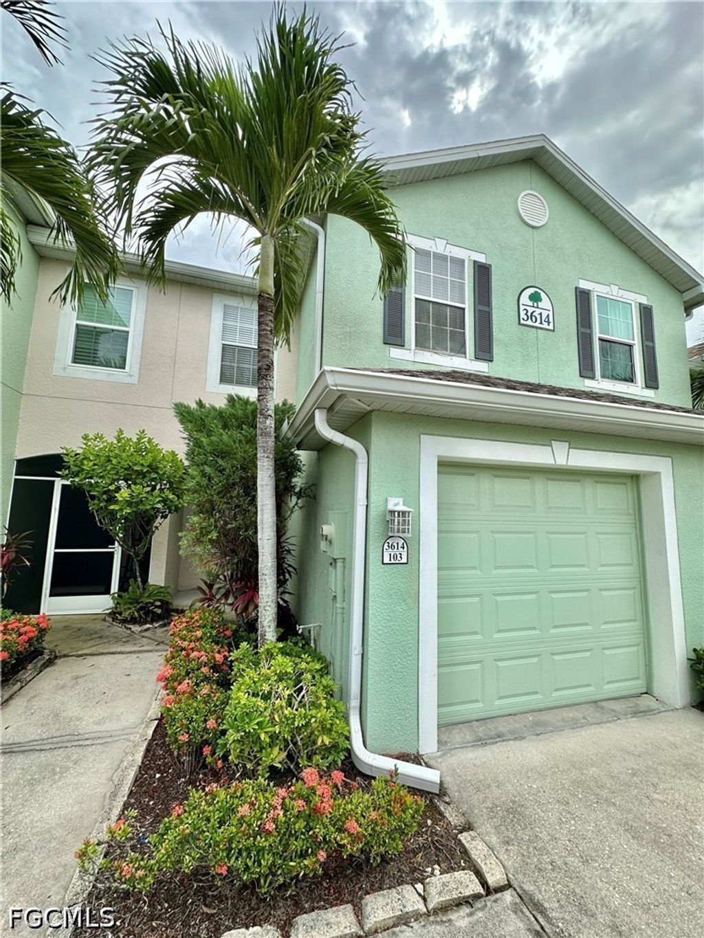 3614 Pine Oak Cir 103, FORT MYERS