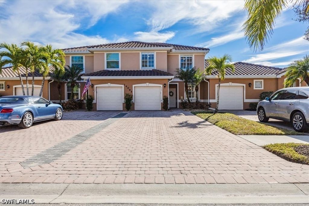 14095 Winchester Ct 603, Naples