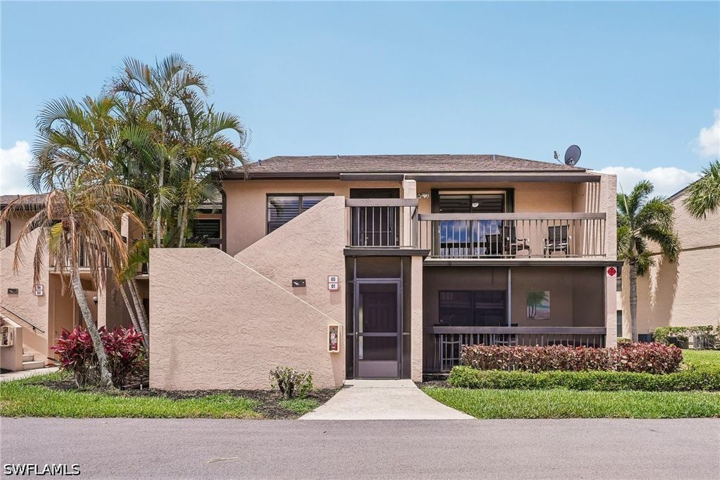 15489 Admiralty Cir 5, North Fort Myers