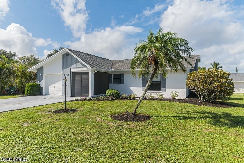 107 Blue Ridge Dr 21, NAPLES