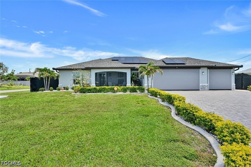 1811 Sw 3rd Ter, CAPE CORAL