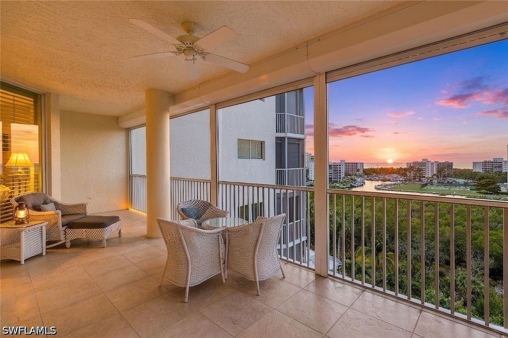 315 Dunes Blvd 707, Naples