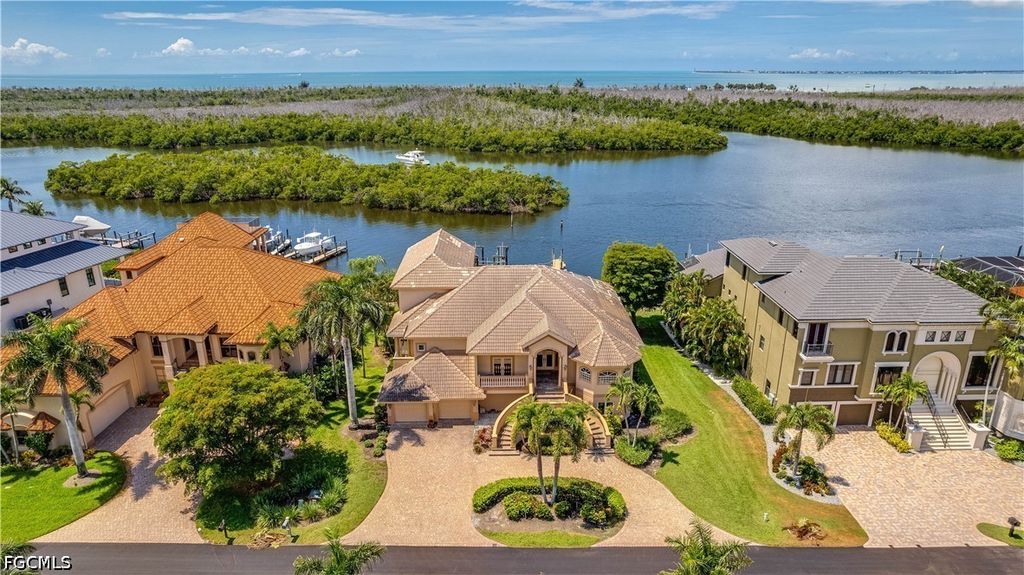 14571 Jonathan Harbour Dr, Fort Myers