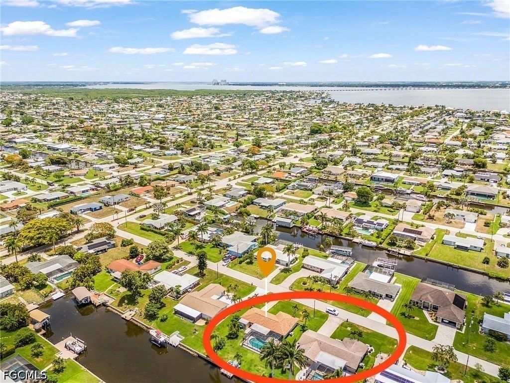 3022 Se 17th Pl, Cape Coral
