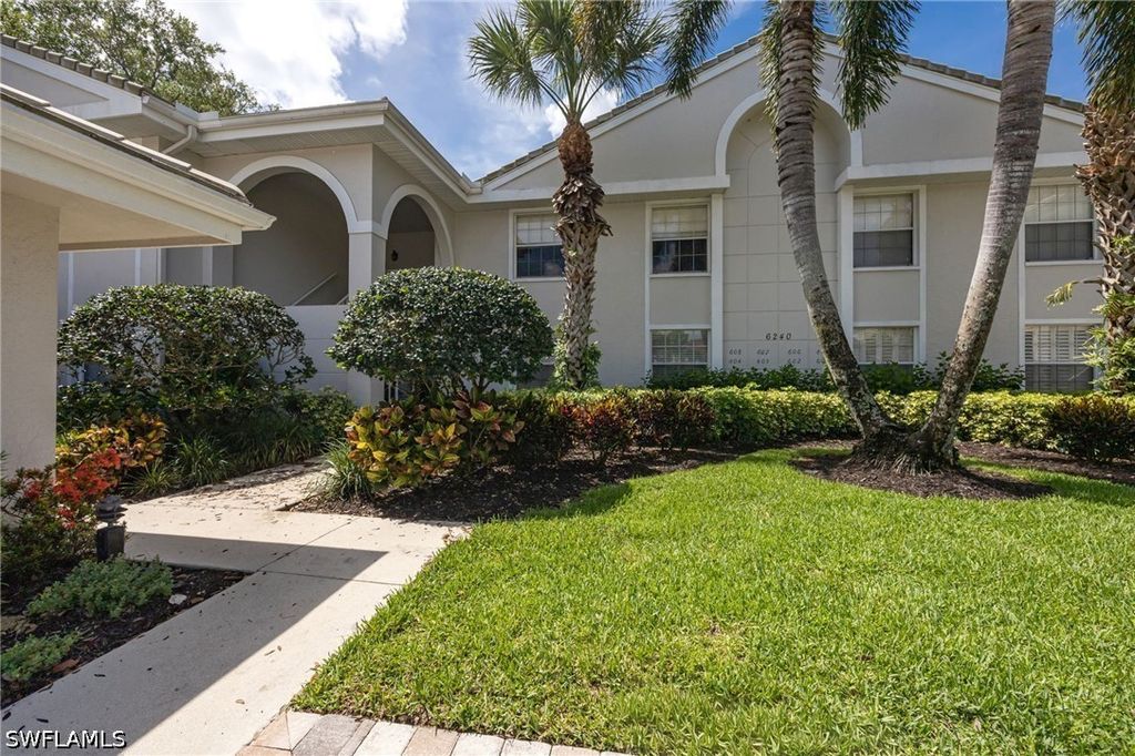 6240 Bellerive Ave 603, Naples