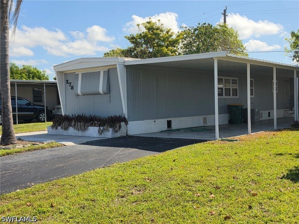 278 Cape Sable Dr, Naples