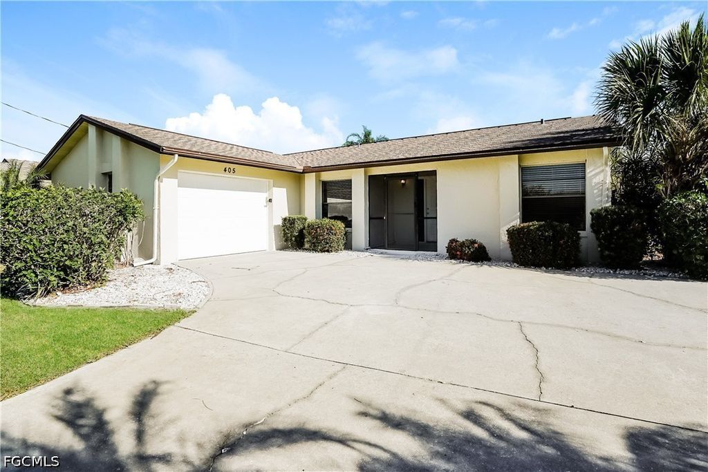 405 Se 8th Ter, Cape Coral