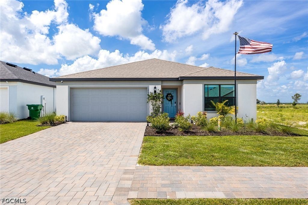 1243 Caloosa Cove Dr, LABELLE