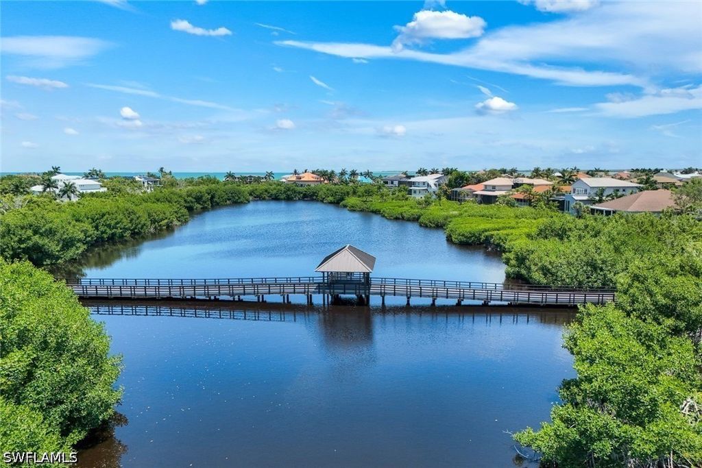 834 Hideaway Cir W, Marco Island