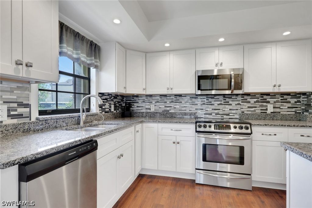 17280 Eagle Trce 6, FORT MYERS