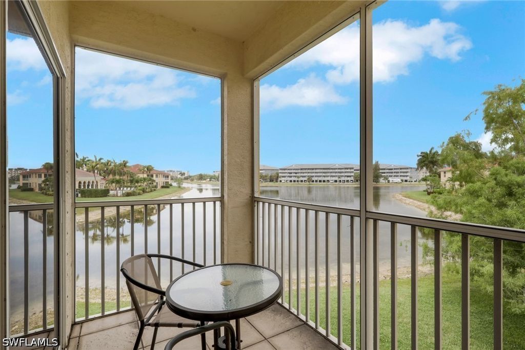 4236 Bellasol Cir 1021, Fort Myers