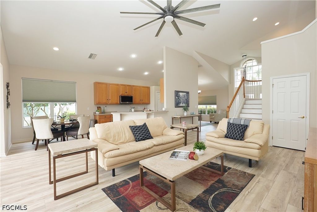 9227 Independence Way, Fort Myers