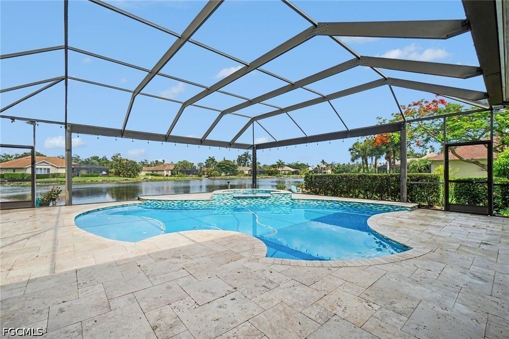 15220 Blackhawk Dr, FORT MYERS