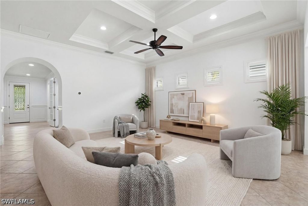 9436 Whooping Crane Way, Naples
