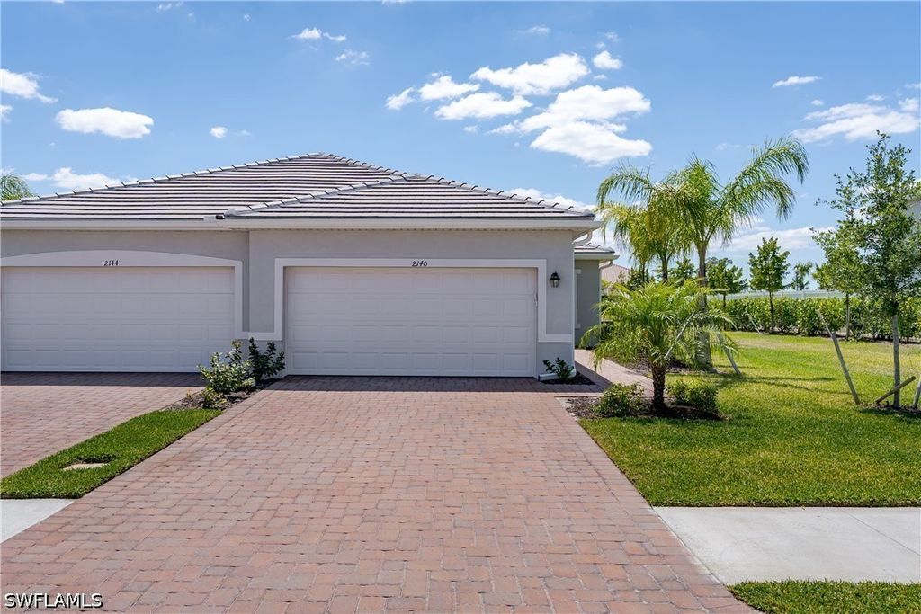 2140 Dragonfruit Way, Naples