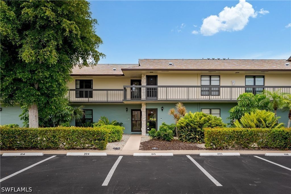 207 S Collier Blvd 4-105, Marco Island