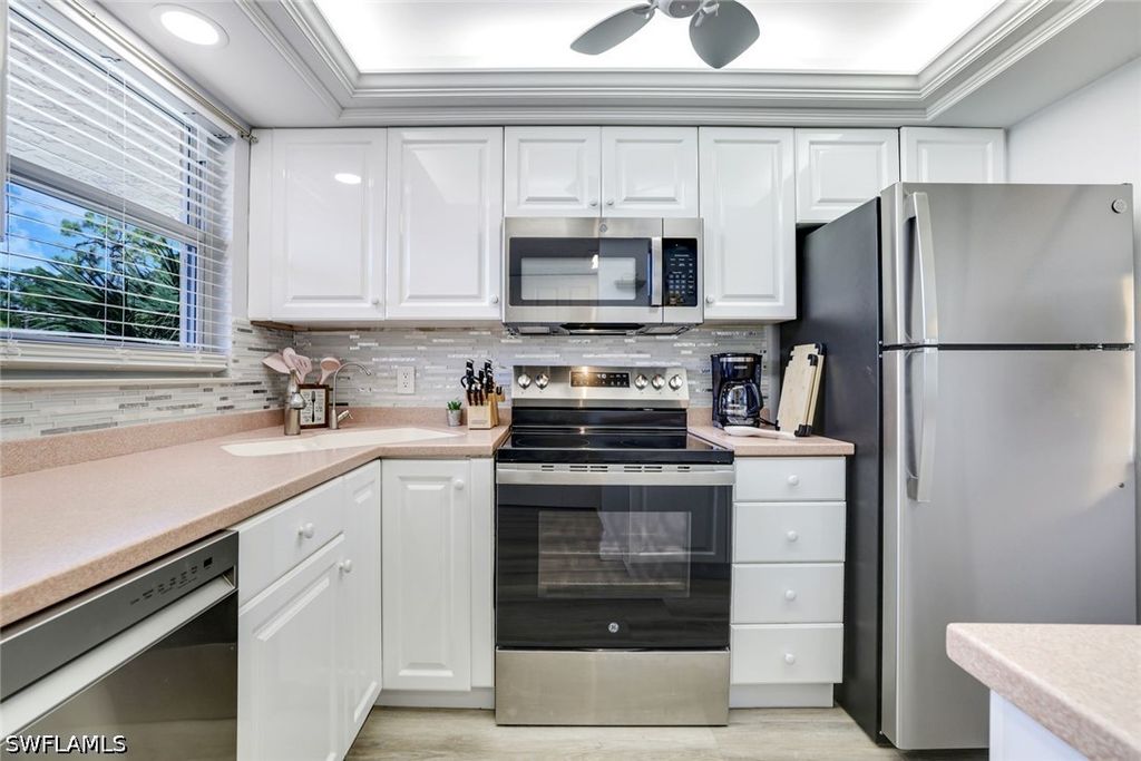 200 Forest Lakes Blvd 204, Naples