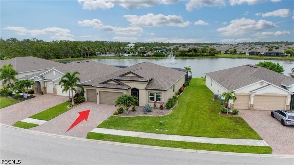 3271 Baravaldo Cir, CAPE CORAL