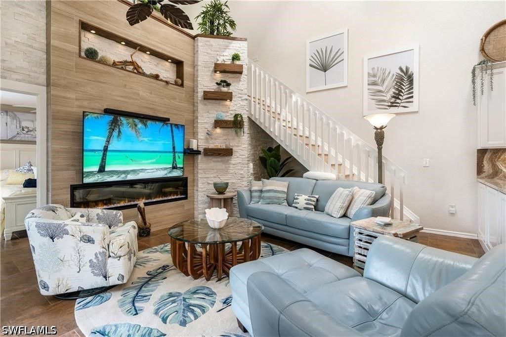 4112 Cvy Run 2a, Naples