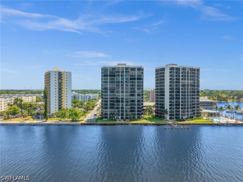 1900 Virginia Ave 902, Fort Myers
