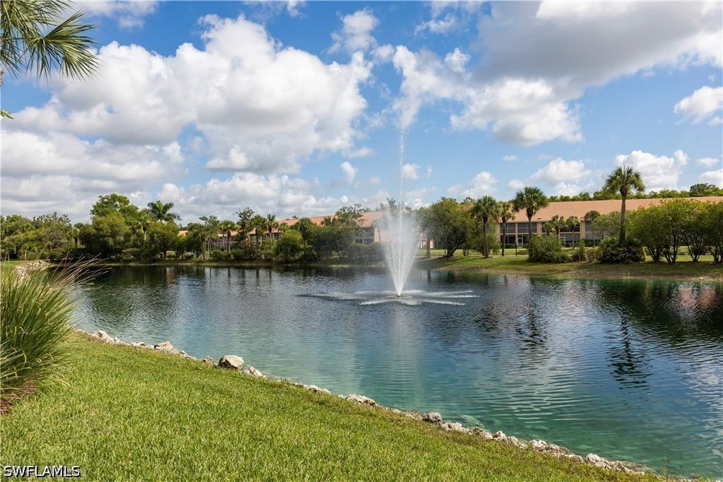 6800 Beach Resort Dr 2305, Naples