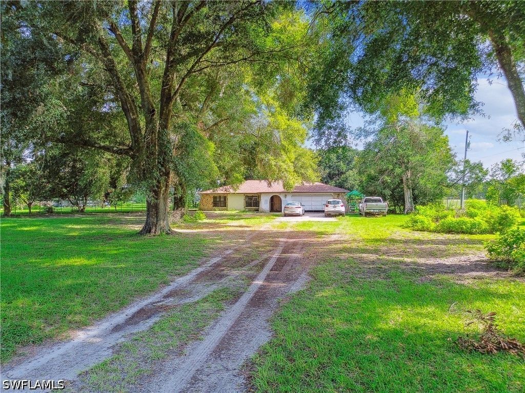 18139 Benes Roush Rd, Brooksville