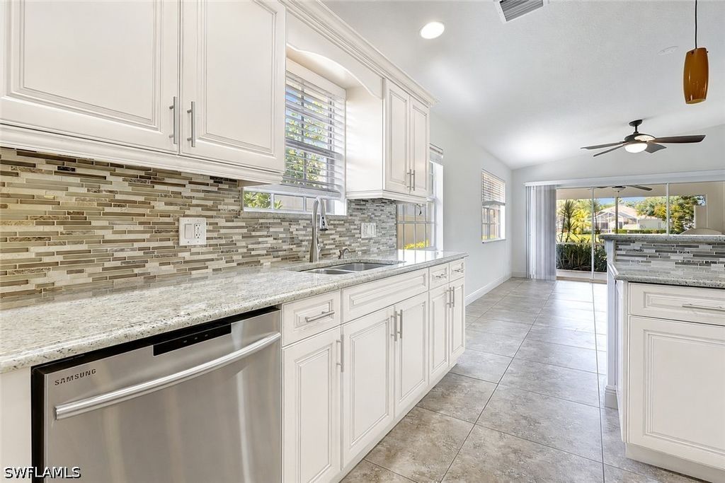 4679 Ossabaw Way, Naples