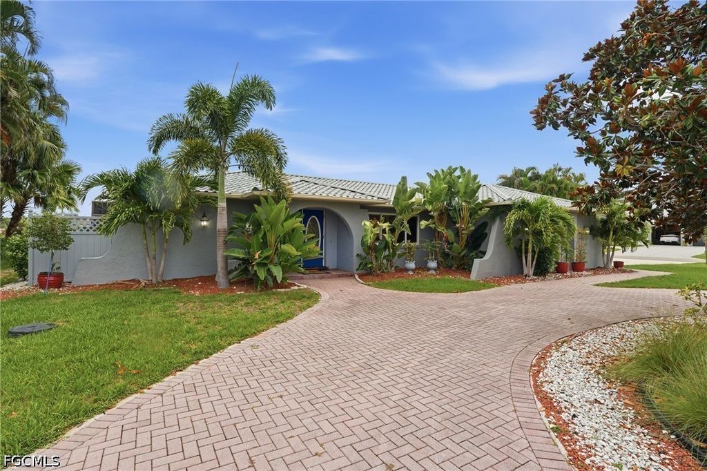 6114 Deer Run, Fort Myers