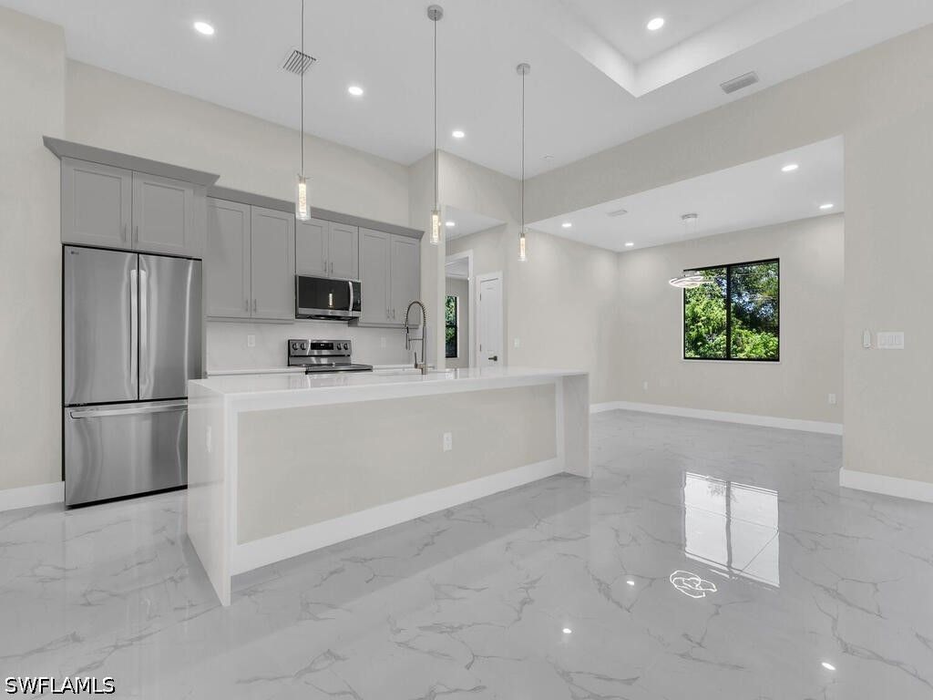 503 Lincoln Blvd, Lehigh Acres
