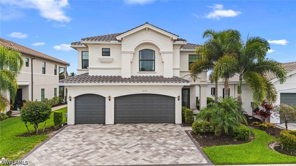 4586 Luminary Ave, Naples