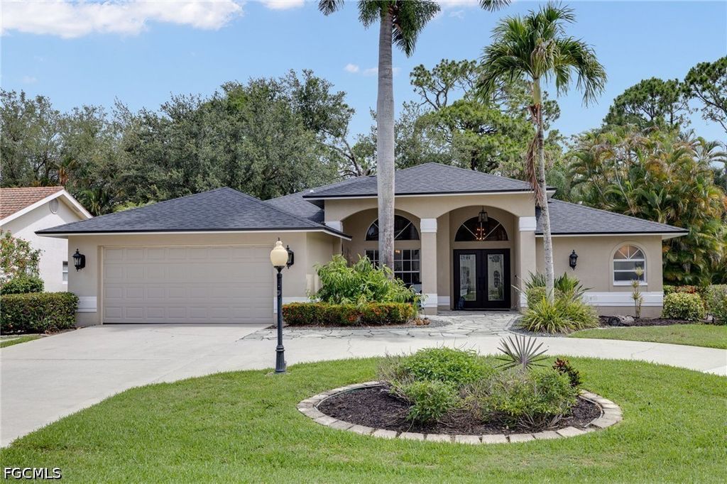 7903 Eagles Flight Ln, Fort Myers
